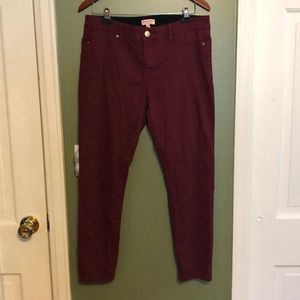 Juicy couture stretch jeans